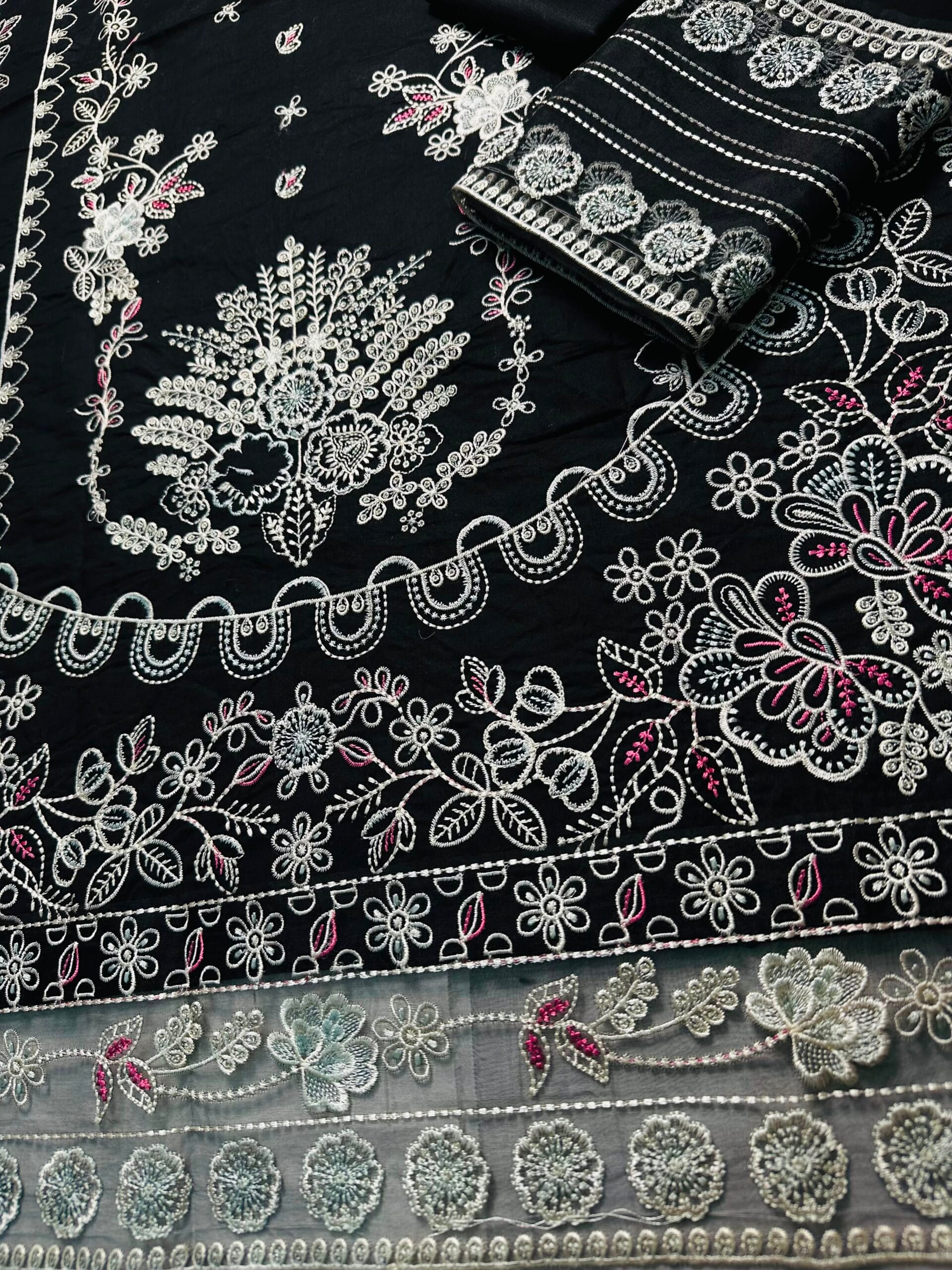ANEELAS | Fine Quality Premium Lawn 3pc | Embroidered Front + Daman Patch - Image 8