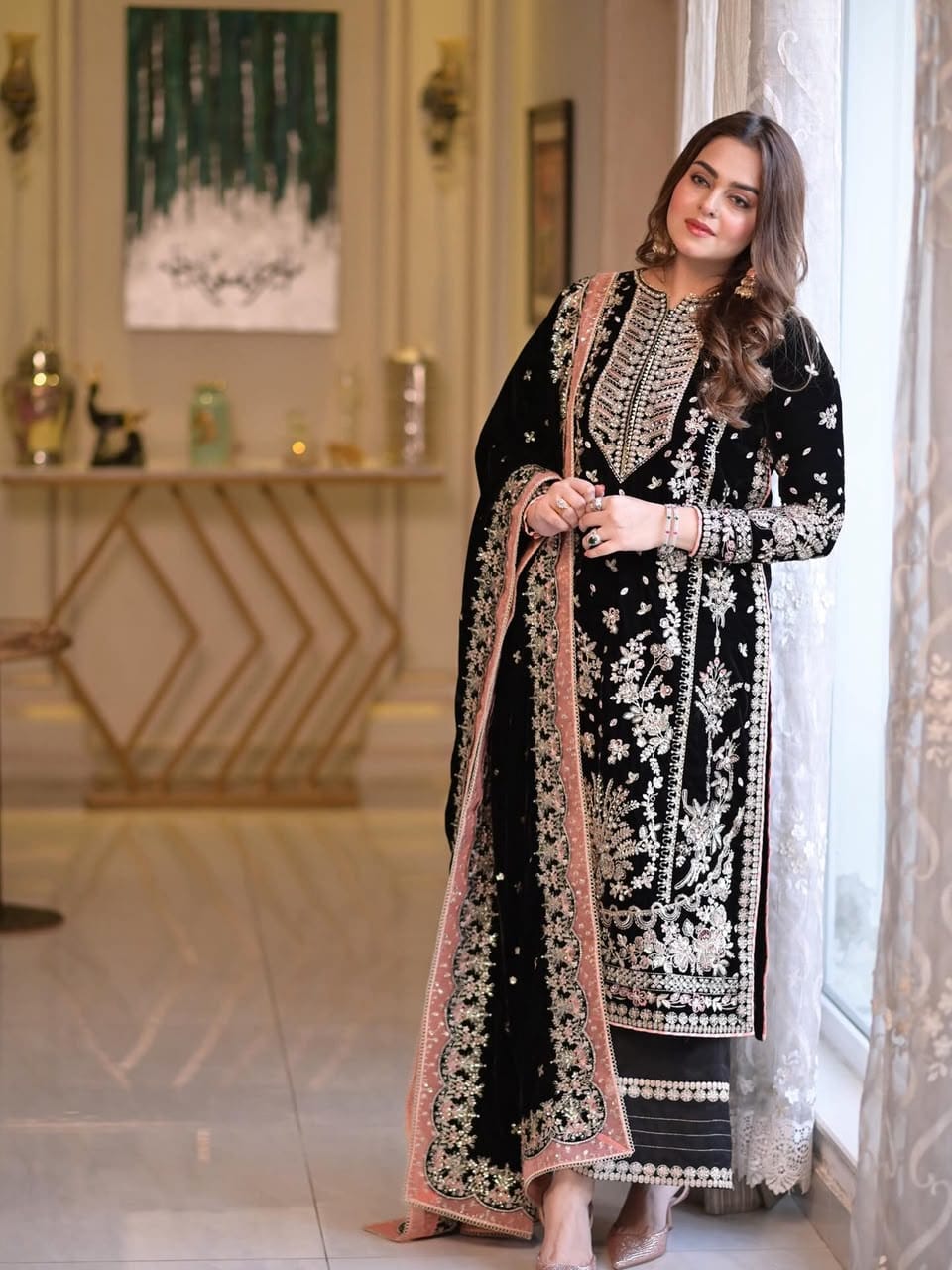 ANEELAS | Fine Quality Premium Lawn 3pc | Embroidered Front + Daman Patch - Image 2